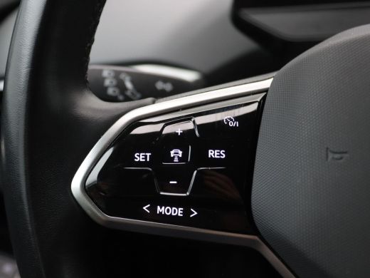 Volkswagen ID.4 Pro 77 kWh 204PK Adaptieve Cruise Controle, Warmtepomp, PDC voor en achter, Keyless, Stuur-Stoelv... ActivLease financial lease