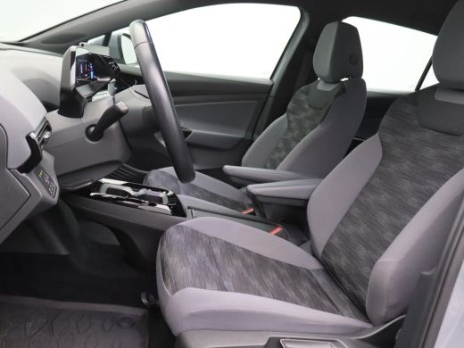 Volkswagen ID.4 Pro 77 kWh 204PK Adaptieve Cruise Controle, Warmtepomp, PDC voor en achter, Keyless, Stuur-Stoelv... ActivLease financial lease