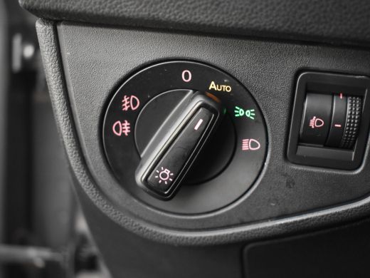 Volkswagen Polo 1.0 TSI Highline 96pk DSG/AUTO Navigatie | App connect | Stoelverwarming | Privacy glass | Adapti... ActivLease financial lease