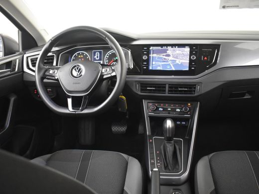 Volkswagen Polo 1.0 TSI Highline 96pk DSG/AUTO Navigatie | App connect | Stoelverwarming | Privacy glass | Adapti... ActivLease financial lease