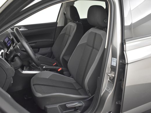 Volkswagen Polo 1.0 TSI Highline 96pk DSG/AUTO Navigatie | App connect | Stoelverwarming | Privacy glass | Adapti... ActivLease financial lease