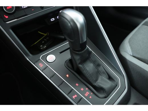 Volkswagen Polo 1.0 TSI Style | Automaat! | Virtual | Trekhaak | Clima | Cruise Adaptive | Camera | DAB | Stoelve... ActivLease financial lease