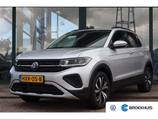 Volkswagen T-Cross Life Edition Inclusief €2000,- inruilvoordeel | 'App-Connect' draadloze smartphone integratie | A...