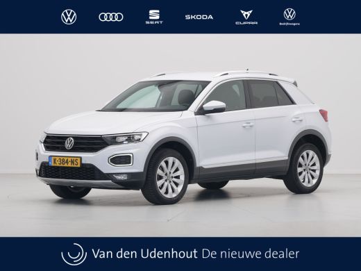 Volkswagen T-Roc 1.5 TSI 150pk DSG Sport Navigatie Camera Acc Executive Getint glas 205 Volkswagen T-Roc 1.5 TSI 150pk DSG Sport Navigatie Camera Acc Executive Getint glas 205