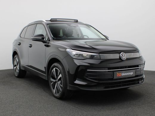 Volkswagen Tiguan 1.5 eHybrid Life Edition 204PK DSG Panoramadak, Trekhaak, 19" LM Velgen, Adaptieve Cruise Control... ActivLease financial lease