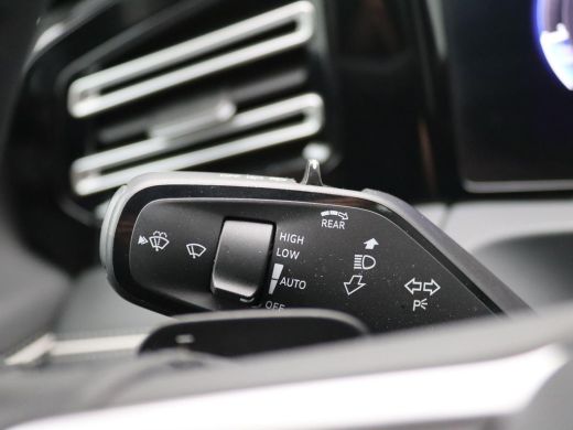 Volkswagen Tiguan 1.5 eTSI Elegance 150PK Trekhaak, Matrix-Led, 18" Napoli, Navigatie, Adaptive Cruise Control, Erg... ActivLease financial lease
