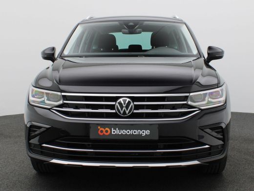Volkswagen Tiguan 1.5 TSI Elegance Trekhaak, Elek. achterklep, LED-Matrix, Winterpakket, Adaptive Cruise Control, A... ActivLease financial lease