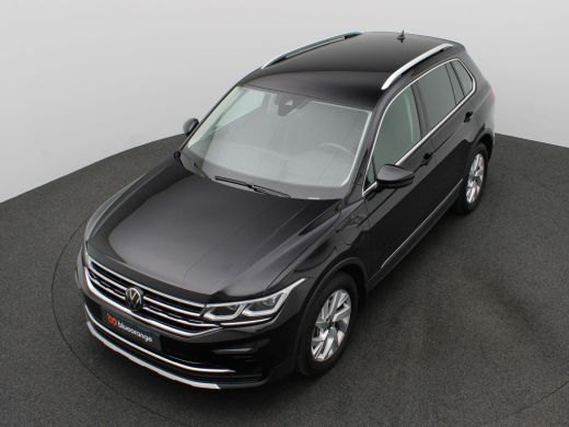Volkswagen Tiguan 1.5 TSI Elegance Trekhaak, Elek. achterklep, LED-Matrix, Winterpakket, Adaptive Cruise Control, A... ActivLease financial lease