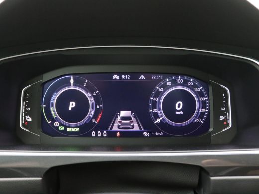 Volkswagen Tiguan 1.5 TSI Elegance Trekhaak, Elek. achterklep, LED-Matrix, Winterpakket, Adaptive Cruise Control, A... ActivLease financial lease