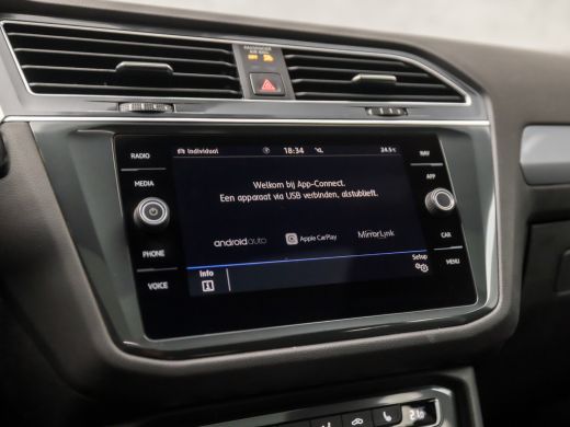 Volkswagen Tiguan Allspace 1.5 TSI Highline R Line 7 Persoons 150Pk Automaat (2X R-LINE, PANORAMADAK, VIRTUAL COCKPIT, LEDER... ActivLease financial lease