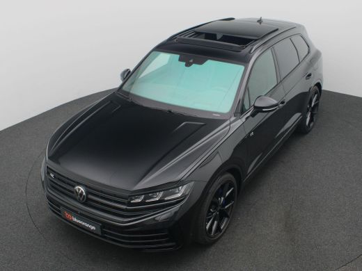 Volkswagen Touareg 3.0 TSi eHybrid 4MOTION R Edition 463PK DSG trekhaak, 22" lichtmetaal, panoramadak, 360gr. camera... ActivLease financial lease