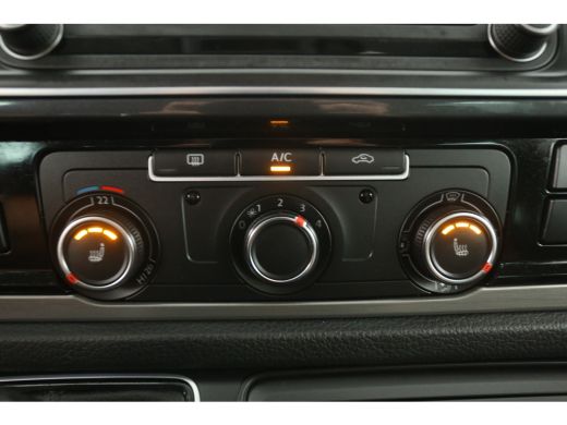 Volkswagen Transporter 2.0 TDI L2H1 | Dubbele Cabine | 5 Persoons | 204PK DSG Automaat Camera Carplay LED 2xSchuifdeur A... ActivLease financial lease
