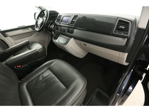 Volkswagen Transporter 2.0 TDI L2H1 | Dubbele Cabine | 5 Persoons | 204PK DSG Automaat Camera Carplay LED 2xSchuifdeur A... ActivLease financial lease