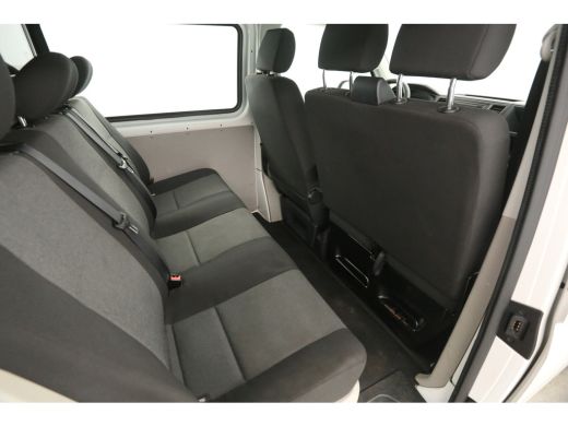 Volkswagen Transporter 2.0 TDI L2H1 | Dubbele Cabine | 6 Persoons | Airco Cruise Carplay Navigatie Elektrpakket ActivLease financial lease