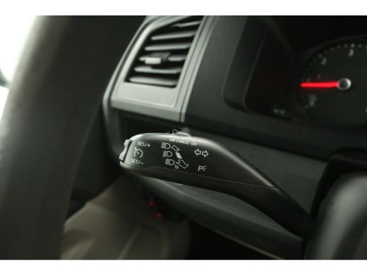 Volkswagen Transporter 2.0 TDI L2H1 | Dubbele Cabine | 6 Persoons | Airco Cruise Carplay Navigatie Elektrpakket ActivLease financial lease