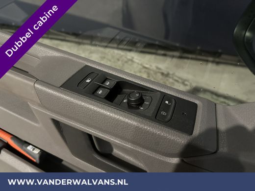 Volkswagen Transporter 2.0 TDI L2H1 Dubbele Cabine Euro6 Airco | 5-Zits | Navigatie | 2200kg Trekhaak | Apple Carplay An... ActivLease financial lease