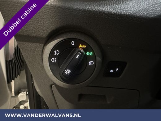 Volkswagen Transporter 2.0 TDI L2H1 Dubbele Cabine Euro6 Airco | 5-Zits | Navigatie | Trekhaak | Apple Carplay Android A... ActivLease financial lease