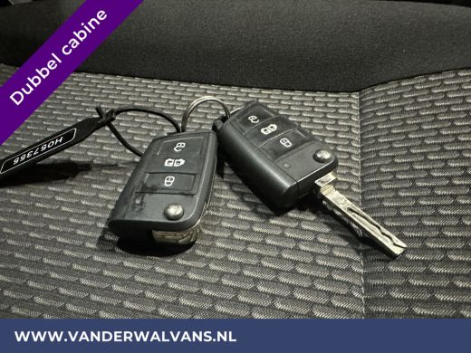 Volkswagen Transporter 2.0 TDI L2H1 Dubbele Cabine Euro6 Airco | 5-Zits | Navigatie | Trekhaak | Apple Carplay Android A... ActivLease financial lease