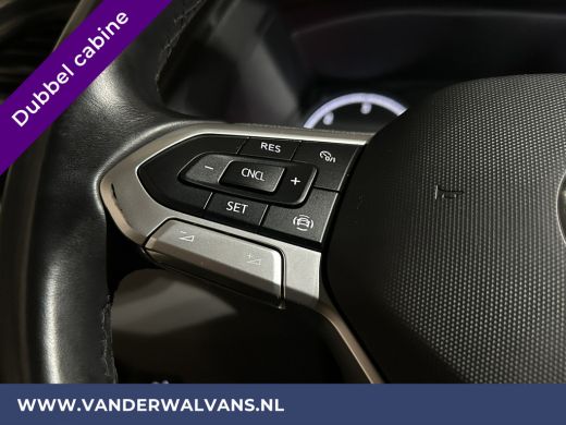 Volkswagen Transporter 2.0 TDI L2H1 Dubbele Cabine Euro6 Airco | 5-Zits | Navigatie | Trekhaak | Apple Carplay Android A... ActivLease financial lease