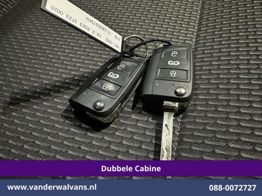 Volkswagen Transporter 2.0 TDI L2H1 Dubbele Cabine Euro6 Airco | 5-Zits | Navigatie | Trekhaak | Apple Carplay Android A... ActivLease financial lease