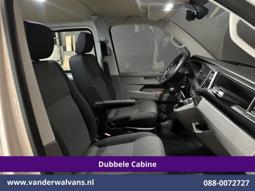 Volkswagen Transporter 2.0 TDI L2H1 Dubbele Cabine Euro6 Airco | 5-Zits | Navigatie | Trekhaak | Apple Carplay Android A... ActivLease financial lease