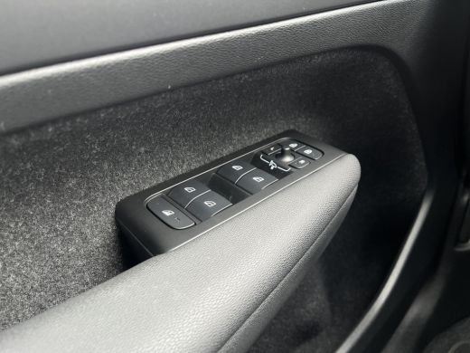 Volvo  XC40 1.5 T5 Recharge Business Pro | Pilot Assist | BLIS | Camera | Keyless | ActivLease financial lease