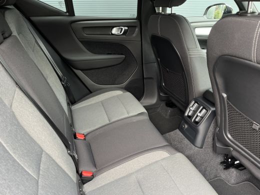 Volvo  XC40 1.5 T5 Recharge Business Pro | Pilot Assist | BLIS | Camera | Keyless | ActivLease financial lease