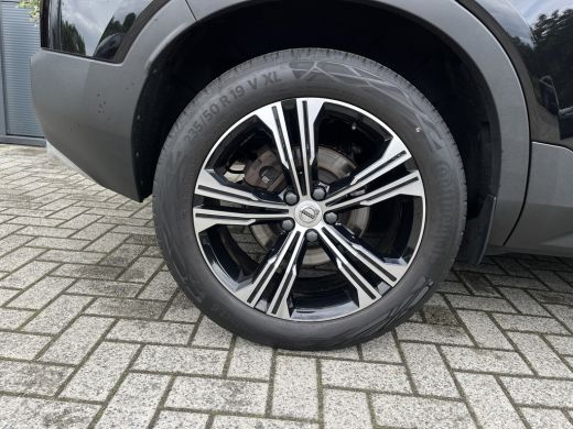Volvo  XC40 1.5 T5 Recharge Business Pro | Pilot Assist | BLIS | Camera | Keyless | ActivLease financial lease