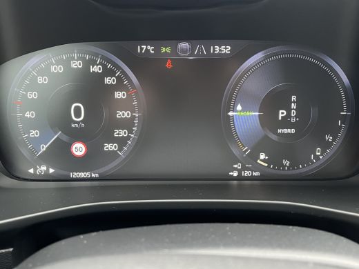 Volvo  XC40 1.5 T5 Recharge Business Pro | Pilot Assist | BLIS | Camera | Keyless | ActivLease financial lease