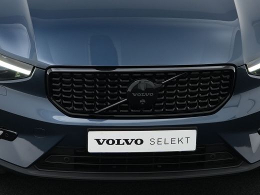 Volvo  XC40 B4 Plus Black Edition | FULL OPTION | 360° Camera | Leder-Nubuck | Panoramadak | Matrix LED | Ada... ActivLease financial lease