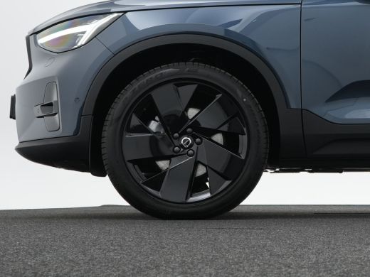 Volvo  XC40 B4 Plus Black Edition | FULL OPTION | 360° Camera | Leder-Nubuck | Panoramadak | Matrix LED | Ada... ActivLease financial lease