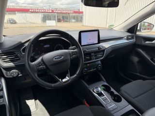 Ford Focus 1.5 tdci 120pk EcoBlue/Titanium/Automaat/Carplay/led/1:25