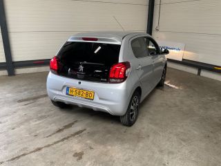 Peugeot 108 1.0 e-VTi Allure | Climate control | Camera | Navi | Privacy glas |