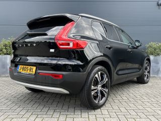 Volvo  XC40 1.5 T4 Recharge Inscription Exp. | Trekhaak | Carplay | Stoelverwarming | DAB |