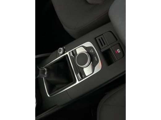 Audi A3 Sportback 30 TFSI Pro Line NL-AUTO | LED | NAVI ActivLease financial lease