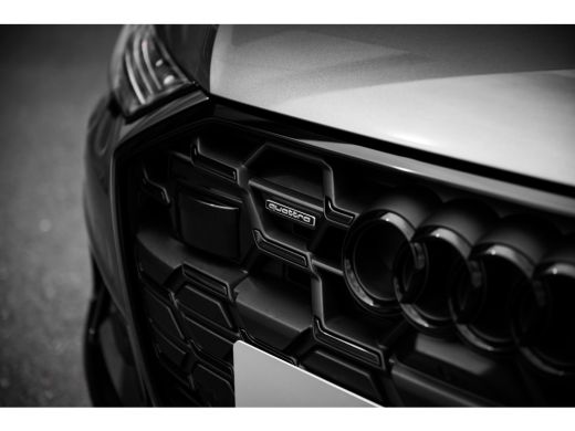 Audi A6 Avant S edition Competition | Achteruitrijcamera | Audi sound system | Audi virtual cockpit plus ActivLease financial lease