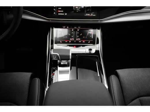 Audi Q7 Pro Line S | Bekleding leder/alcantara incl. ruitstiksel en "S" logo | LED-koplampen | Optiekpakk... ActivLease financial lease