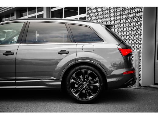 Audi Q7 Pro Line S | Bekleding leder/alcantara incl. ruitstiksel en "S" logo | LED-koplampen | Optiekpakk... ActivLease financial lease