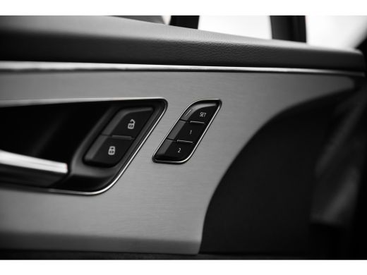 Audi Q7 Pro Line S | Bekleding leder/alcantara incl. ruitstiksel en "S" logo | LED-koplampen | Optiekpakk... ActivLease financial lease
