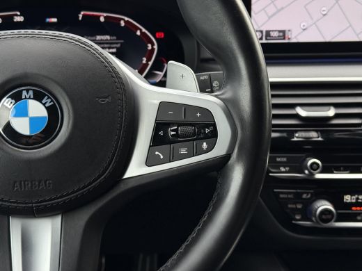 BMW 5 Serie Touring 530i Aut. M-Sport | BMW Laser | Memory | Sfeer Verlichting | ActivLease financial lease