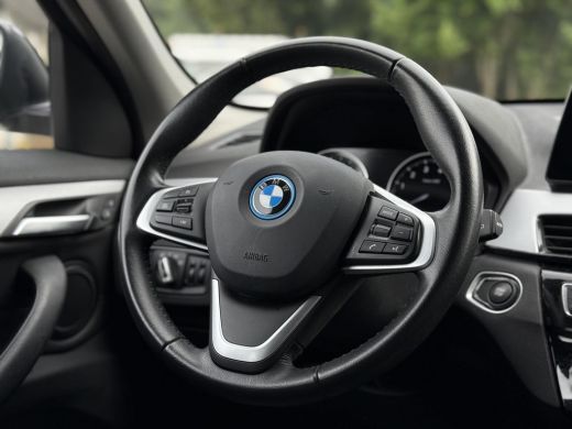 BMW X1 xDrive25e Aut. Hybrid Exe Ed Plus | Leder | Navi | Camera | HUD ActivLease financial lease