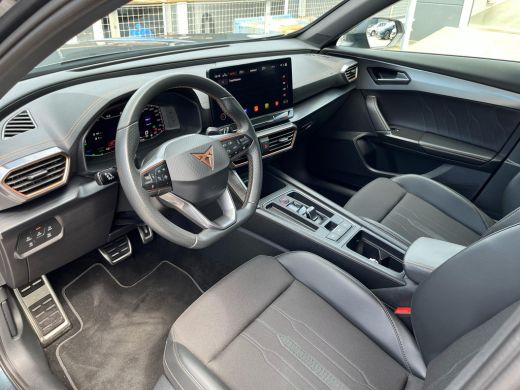 CUPRA Formentor 1.4 e-Hybrid 245pk VZ Tribe Edition | Stuur en stoelverwarming | ACC | Navigatie | PDC V+A | Came... ActivLease financial lease