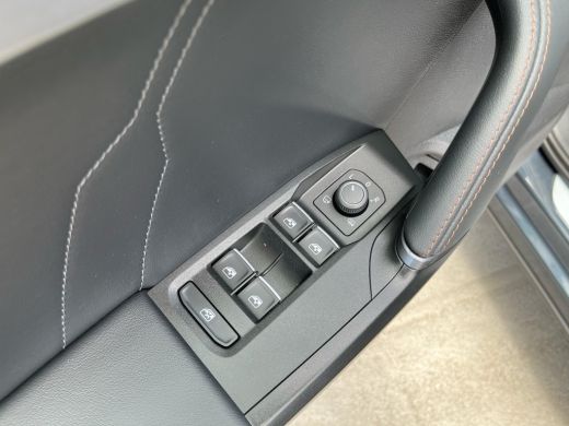 CUPRA Formentor 1.4 e-Hybrid 245pk VZ Tribe Edition | Stuur en stoelverwarming | ACC | Navigatie | PDC V+A | Came... ActivLease financial lease