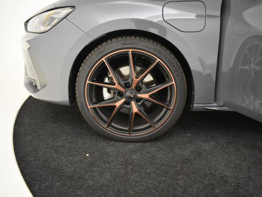 CUPRA Leon 1.5 TSI e-Hybrid Business 204pk Camera achter | Keyless | Navigatie | FULL LED koplampen | Adapti... ActivLease financial lease