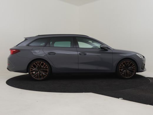 CUPRA Leon Sportstourer VZ e-Hybrid Trekhaak | Dodehoekdetectie | Adaptief cruise control | ELektrische bestuurdersstoel ... ActivLease financial lease