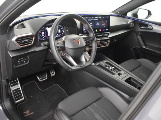 CUPRA Leon Sportstourer VZ e-Hybrid Trekhaak | Dodehoekdetectie | Adaptief cruise control | ELektrische bestuurdersstoel ... ActivLease financial lease