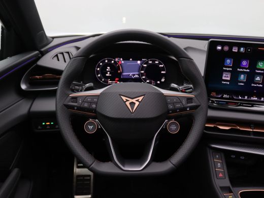 CUPRA Terramar 1.5 TSI e-Hybrid VZ Performance 272PK DSG matrix led, trekhaak, Sennheiser audio, 360gr. camera, ... ActivLease financial lease