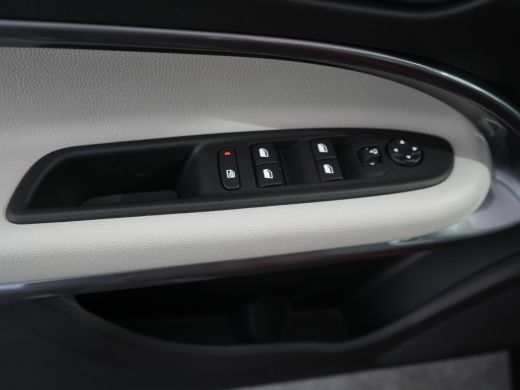 Fiat 600 La Prima Automaat ActivLease financial lease