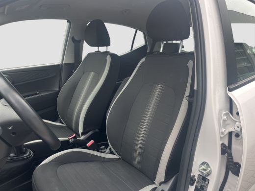Hyundai i10 1.0 Comfort 5-deurs | NL Auto | Airco | Cruise Control | DAB ontvanger | Spraakherkenning | Apple... ActivLease financial lease