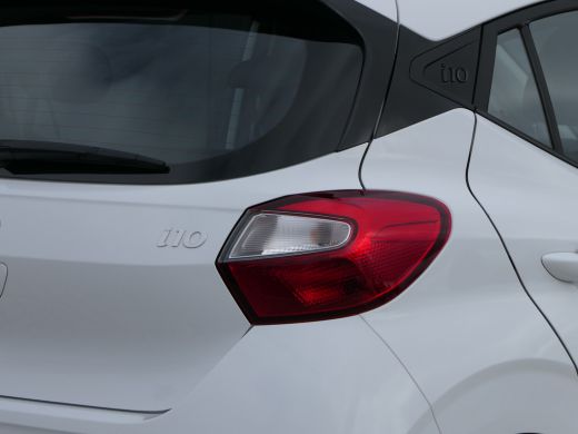 Hyundai i10 1.0 Comfort | Airco | Cruise Control | CarPlay/Android Auto | DAB | Elektrisch Pakket ActivLease financial lease